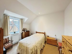 Photo 7- click for photo gallery